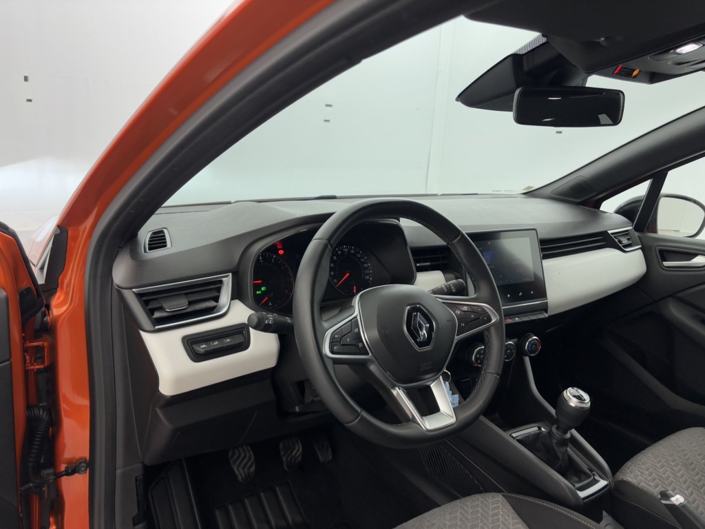 RENAULT Clio Limited TCe 90 21N - ref: 6-2971x235489 - Photo 13