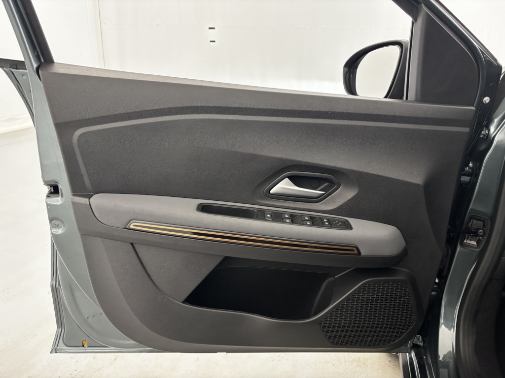 DACIA Sandero Stepway Extreme ECO-G 100 GSR2 - ref: 6-2971x235728 - Photo 12