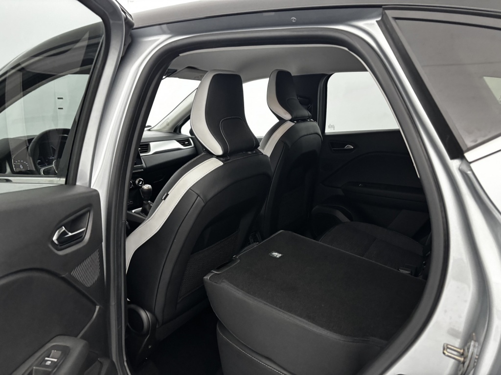 RENAULT Captur Techno TCe 90 - ref: 6-2971x235938 - Photo 10