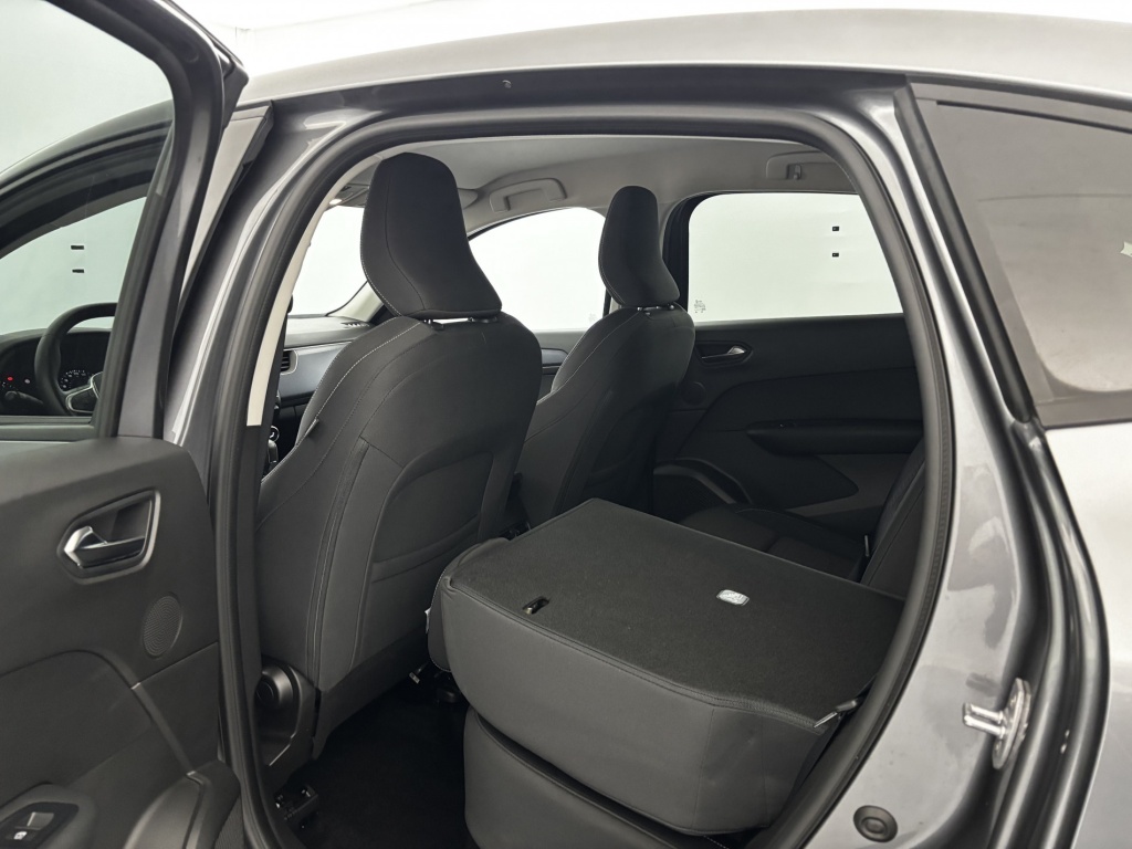 RENAULT Arkana Evolution mild hybrid 140 EDC FAP 22 - ref: 6-2971x236355 - Photo 10