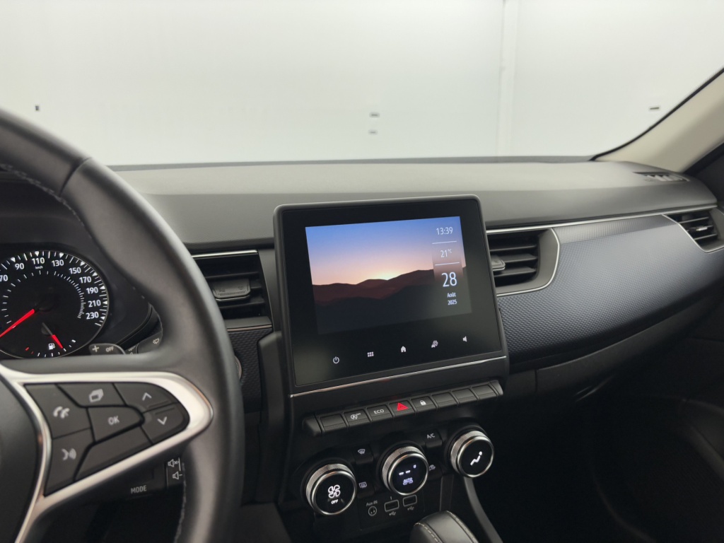 RENAULT Arkana Evolution mild hybrid 140 EDC FAP 22 - ref: 6-2971x236356 - Photo 16