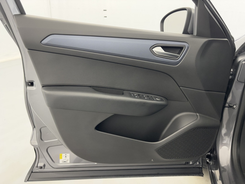 RENAULT Arkana Evolution mild hybrid 140 EDC FAP 22 - ref: 6-2971x236367 - Photo 11