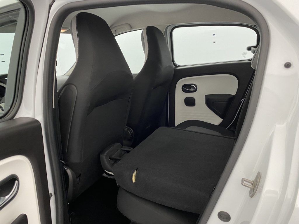 RENAULT Twingo Zen III Achat Integral 21 - ref: 6-2971x236374 - Photo 11