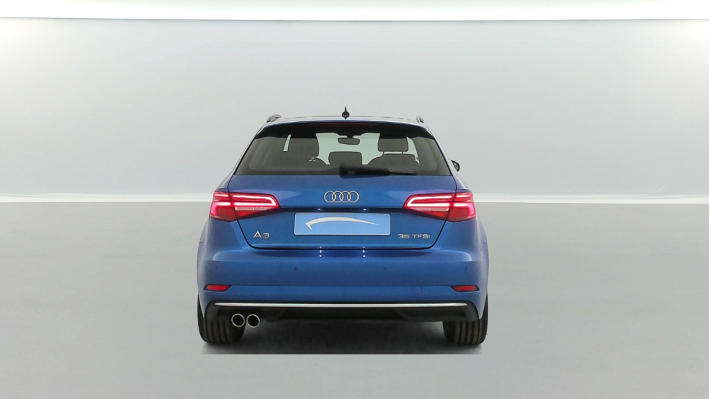 AUDI A3 Sportback Design 35 TFSI CoD 150 S tronic 7 - ref: 6-2971x236495 - Photo 4