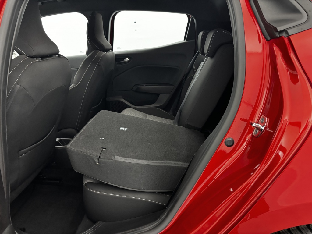 RENAULT Clio Limited E-Tech 140 21N - ref: 6-2971x237187 - Photo 11