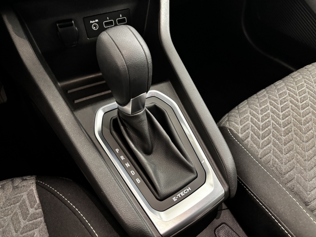 RENAULT Clio Limited E-Tech 140 21N - ref: 6-2971x237187 - Photo 20