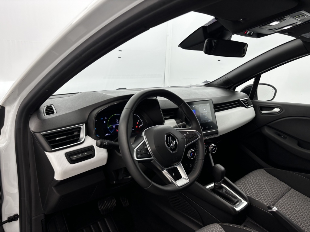 RENAULT Clio Limited E-Tech 140 21N - ref: 6-2971x237212 - Photo 14