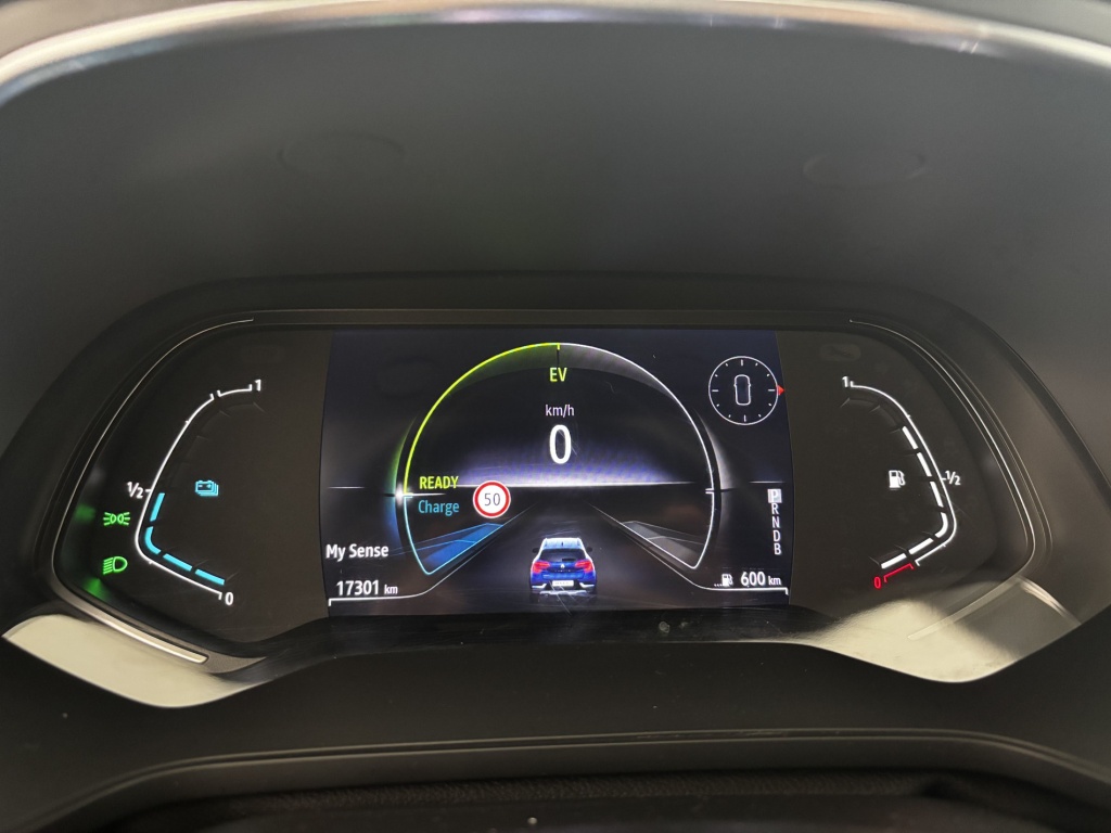 RENAULT Captur Intens E-Tech 145 21 - ref: 6-2971x237258 - Photo 17