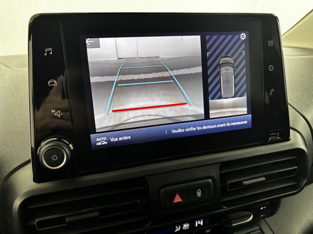 TOYOTA Proace Combi Executive Medium 1.2L 110 VVT-i BVM6 - ref: 6-2971x238239 - Photo 18