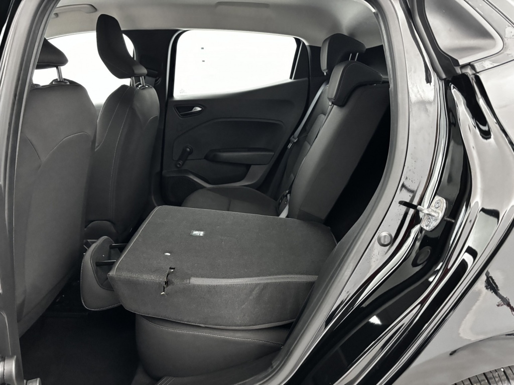 RENAULT Clio Equilibre TCe 90 - ref: 6-2971x238486 - Photo 11