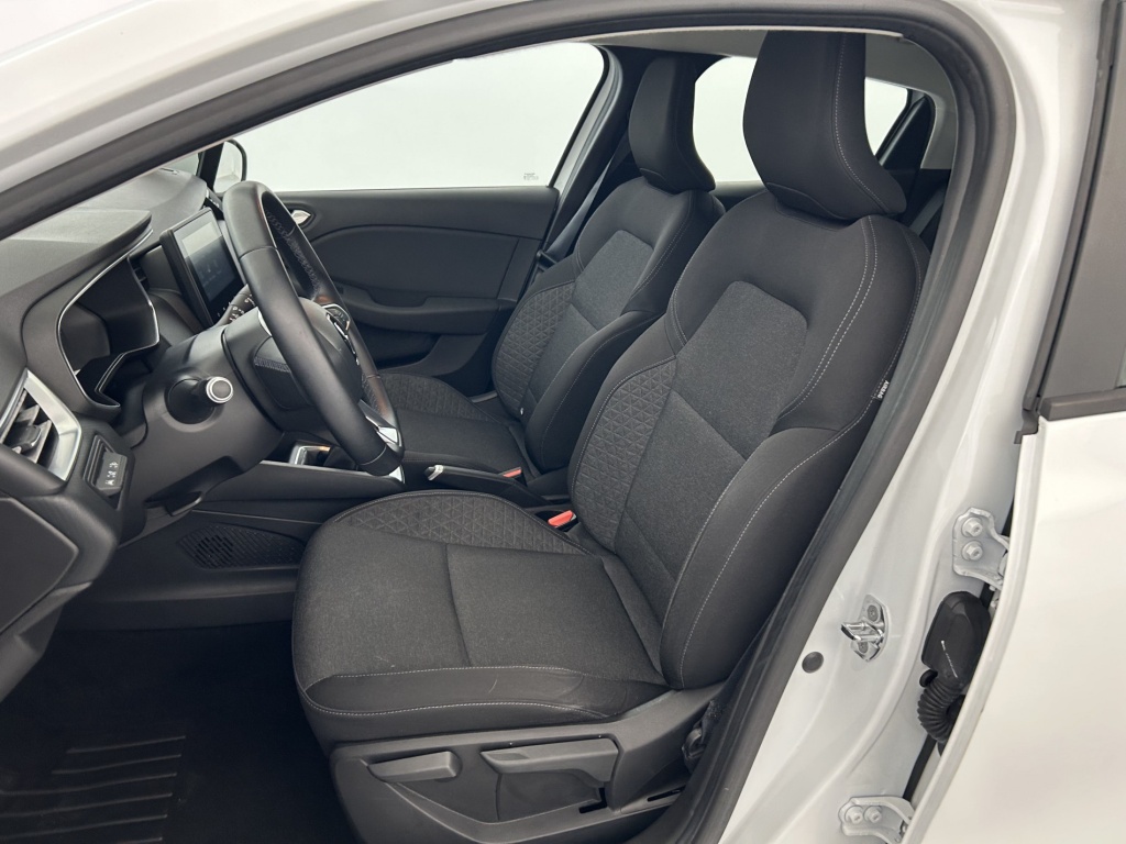 RENAULT Clio Business Blue dCi 85 - ref: 6-2971x238881 - Photo 13