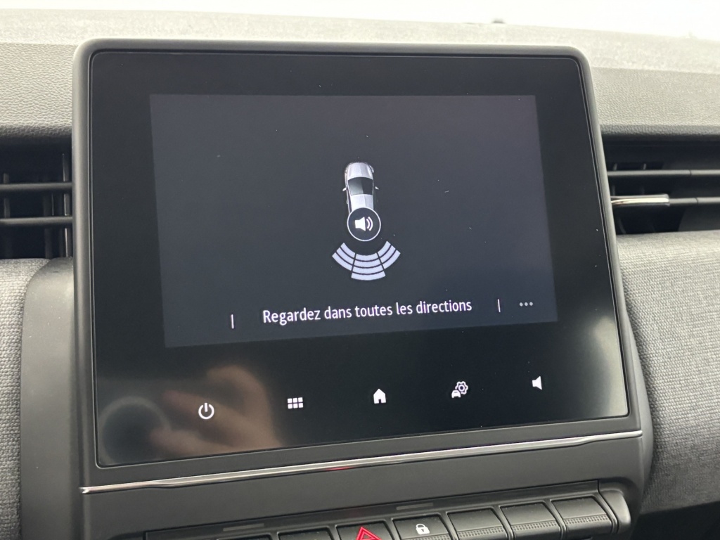 RENAULT Clio Evolution TCe 90 - ref: 6-2971x239598 - Photo 17