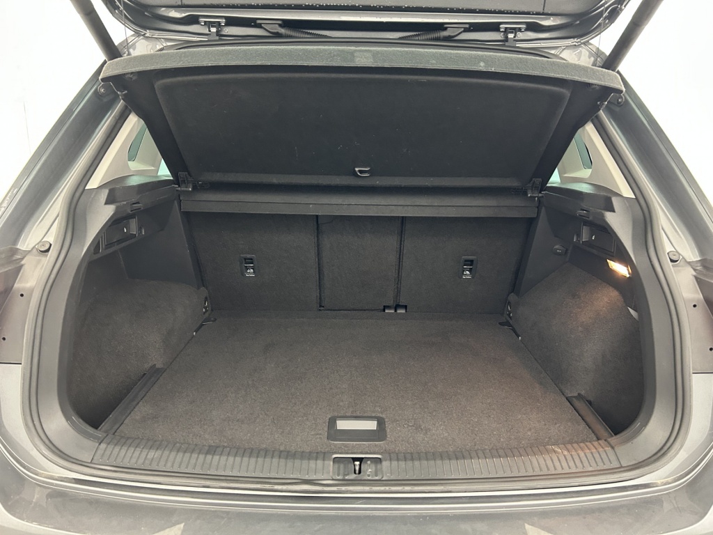 VOLKSWAGEN Tiguan Match 2.0 TDI 150 DSG7 - ref: 6-2971x240365 - Photo 9