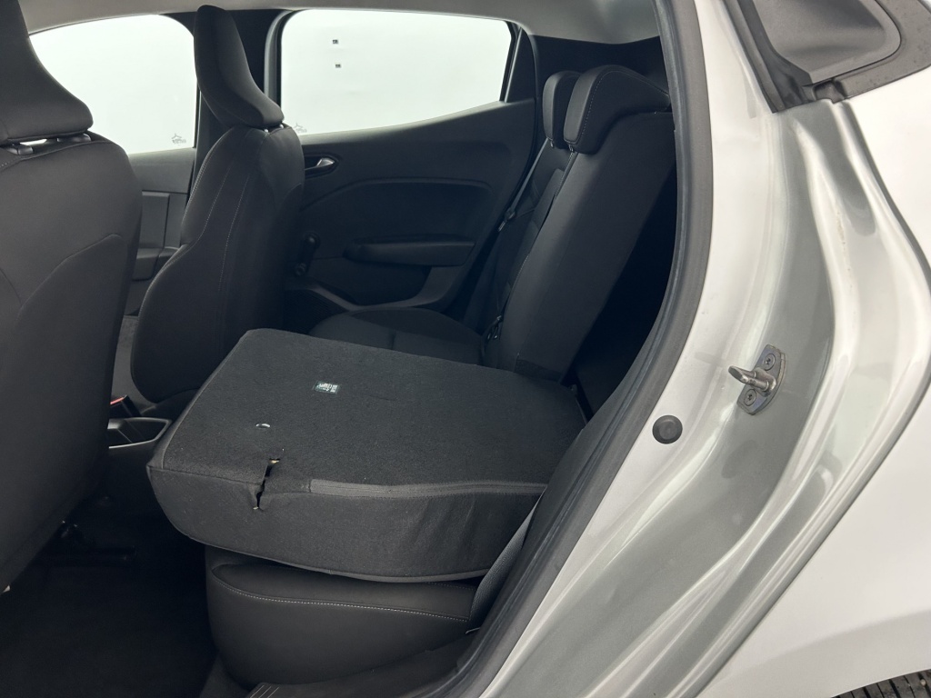 RENAULT Clio Equilibre TCe 90 - ref: 6-2971x240593 - Photo 11