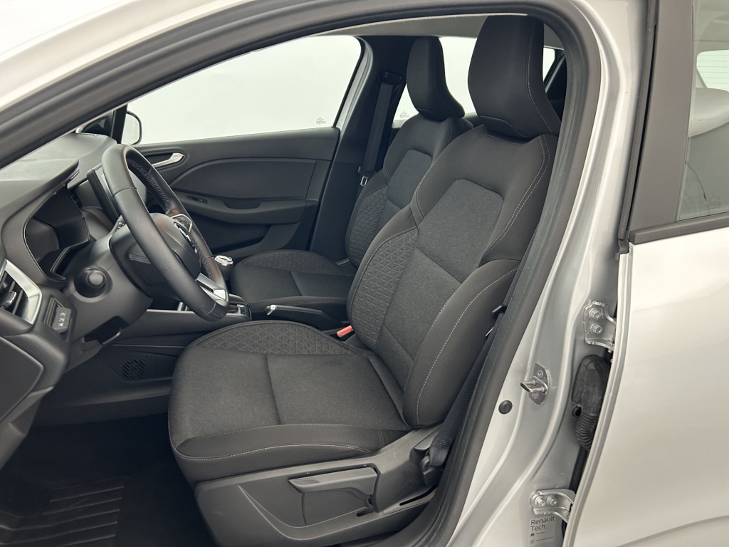 RENAULT Clio Equilibre TCe 90 - ref: 6-2971x240593 - Photo 13