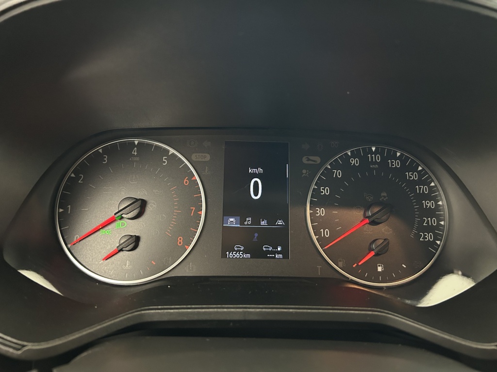 RENAULT Clio Equilibre TCe 90 - ref: 6-2971x240599 - Photo 17