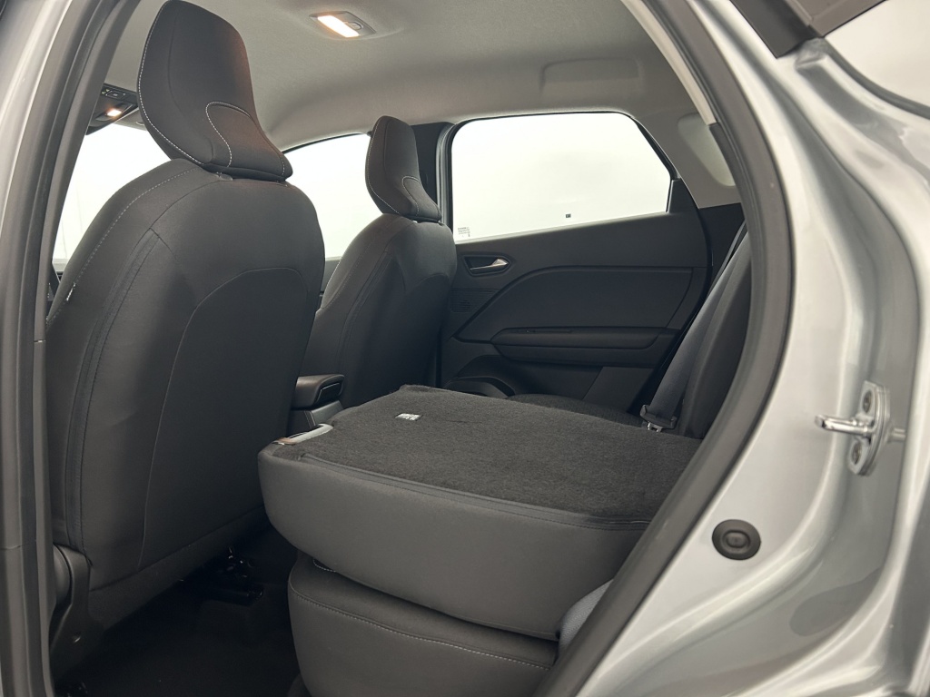 RENAULT Captur Zen E-Tech 145 21 - ref: 6-2971x240621 - Photo 11