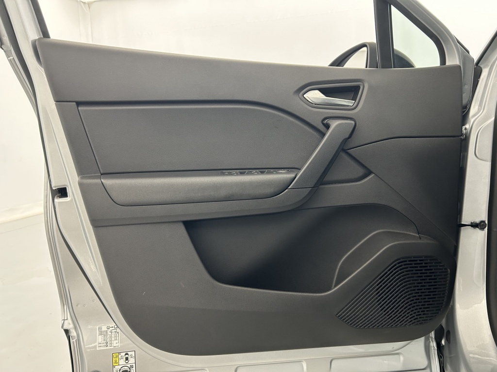 RENAULT Captur Zen E-Tech 145 21 - ref: 6-2971x240621 - Photo 12