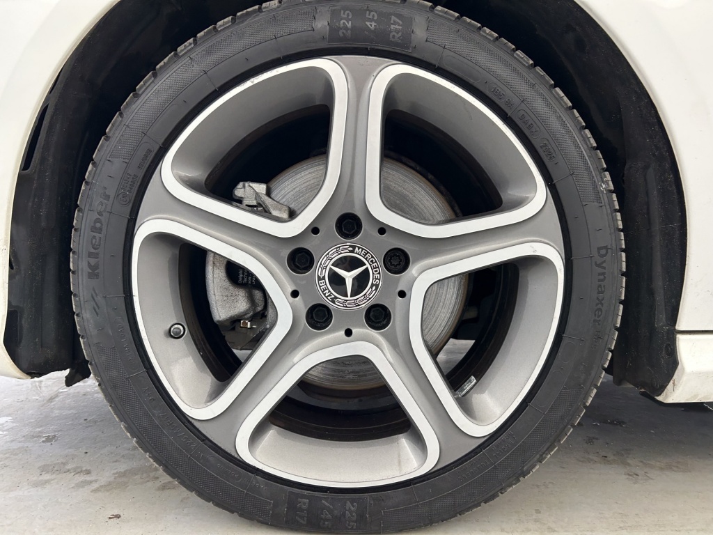 MERCEDES CLA Inspiration 200 d 7G-DCT - ref: 6-2971x240673 - Photo 20