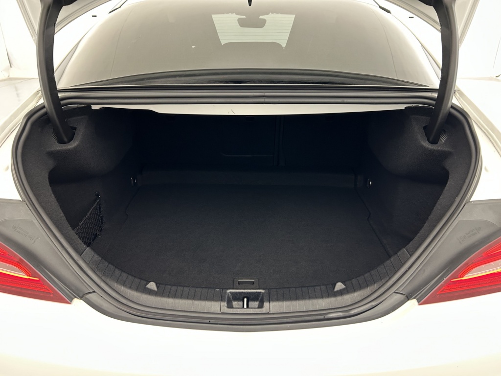 MERCEDES CLA Inspiration 200 d 7G-DCT - ref: 6-2971x240673 - Photo 9