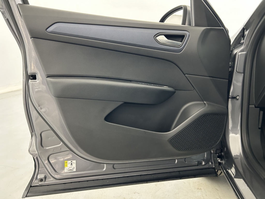 RENAULT Arkana Evolution mild hybrid 140 EDC FAP 22 - ref: 6-2971x240674 - Photo 12