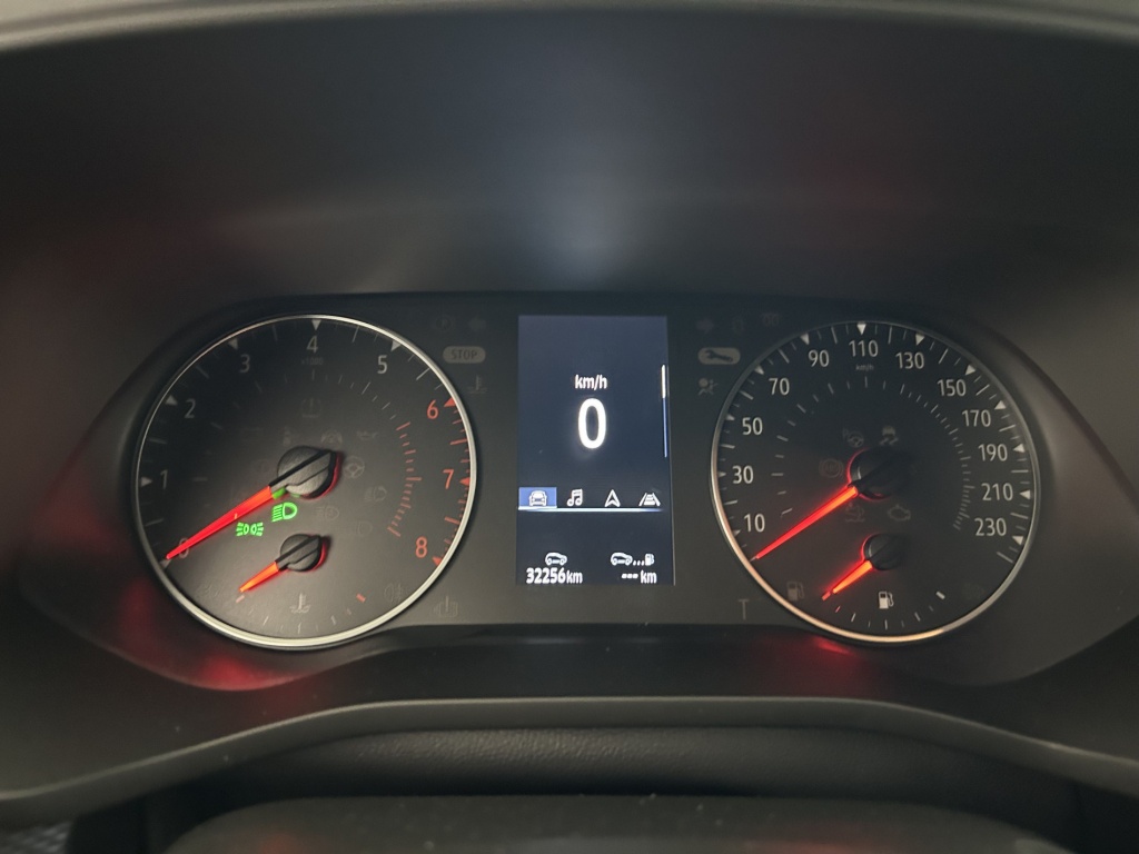 RENAULT Arkana Evolution mild hybrid 140 EDC FAP 22 - ref: 6-2971x240674 - Photo 17