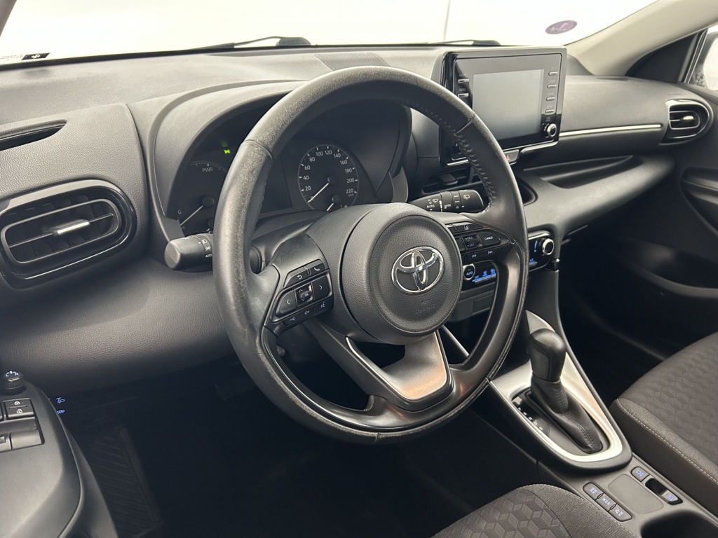 TOYOTA Yaris Dynamic Hybride 116h - ref: 6-2971x240774 - Photo 13