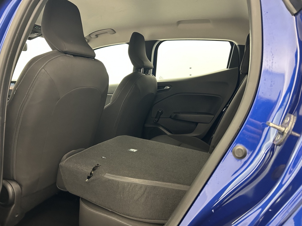 RENAULT Clio Equilibre TCe 90 - ref: 6-2971x241460 - Photo 11