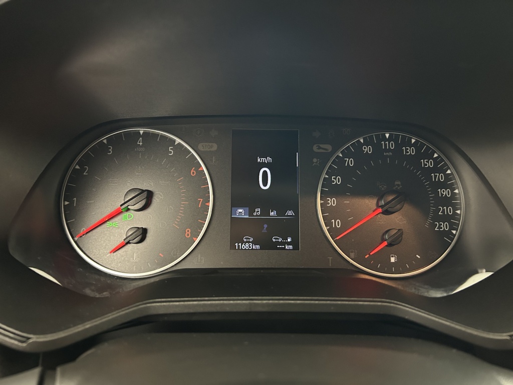 RENAULT Clio Equilibre TCe 90 - ref: 6-2971x241518 - Photo 17