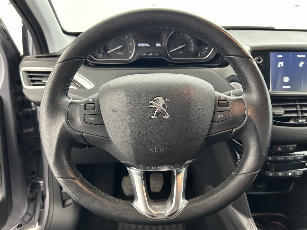 PEUGEOT 2008 Style BlueHDi 100ch BVM6 - ref: 6-2971x241607 - Photo 15