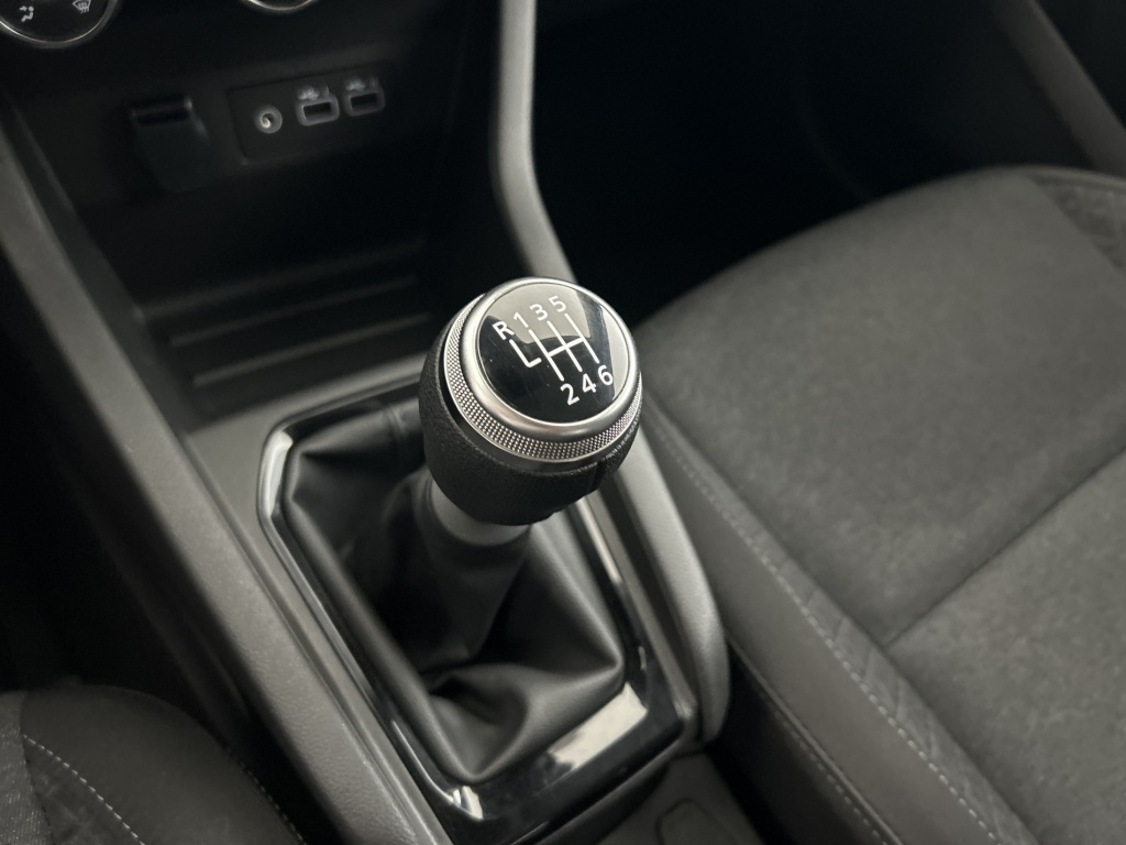 RENAULT Clio Equilibre TCe 90 - ref: 6-2971x241609 - Photo 19