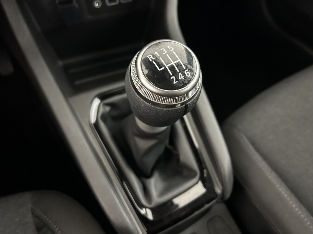 RENAULT Clio Equilibre TCe 90 - ref: 6-2971x241906 - Photo 19