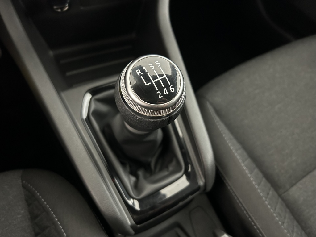 RENAULT Clio Equilibre TCe 90 - ref: 6-2971x242345 - Photo 19