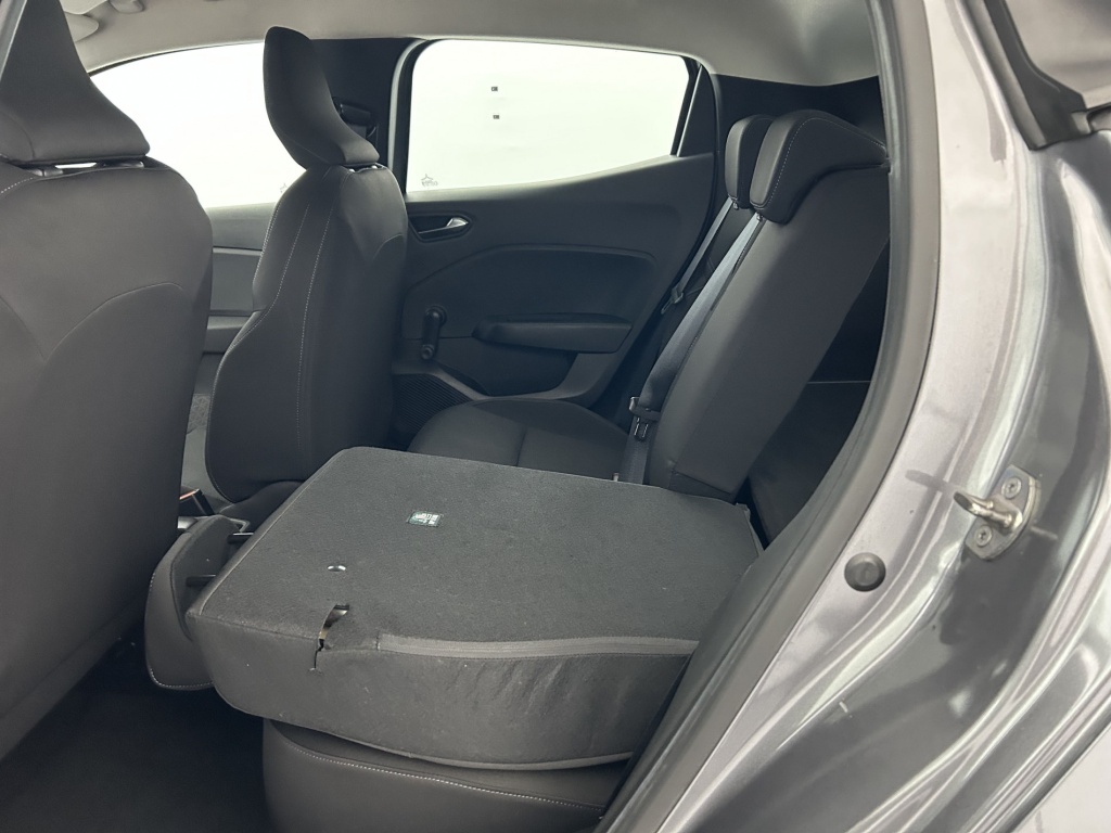 RENAULT Clio Equilibre TCe 90 - ref: 6-2971x242346 - Photo 11