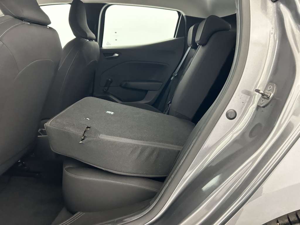 RENAULT Clio Equilibre TCe 90 - ref: 6-2971x242380 - Photo 11