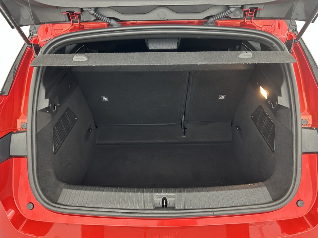 RENAULT Megane Techno EV60 220 ch super charge - ref: 6-2971x242399 - Photo 9