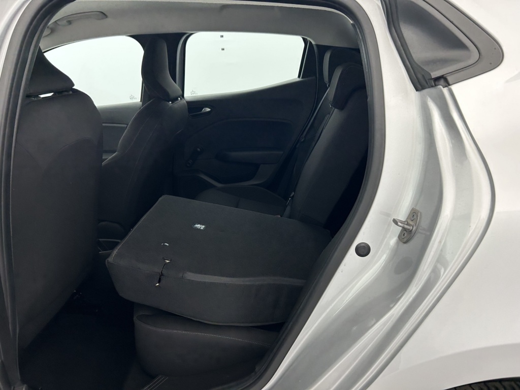 RENAULT Clio Equilibre TCe 90 - ref: 6-2971x242427 - Photo 11