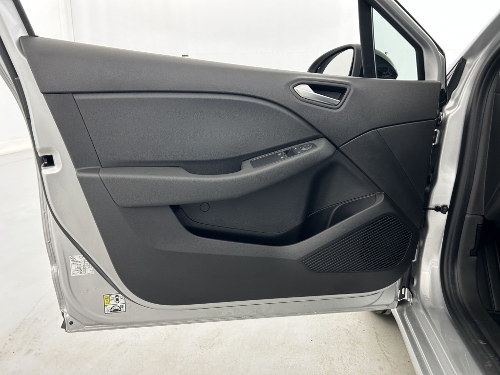 RENAULT Clio Equilibre TCe 90 - ref: 6-2971x242427 - Photo 12