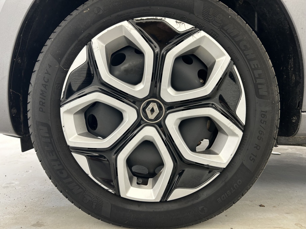 RENAULT Twingo Equilibre III E-Tech - ref: 6-2971x242758 - Photo 20