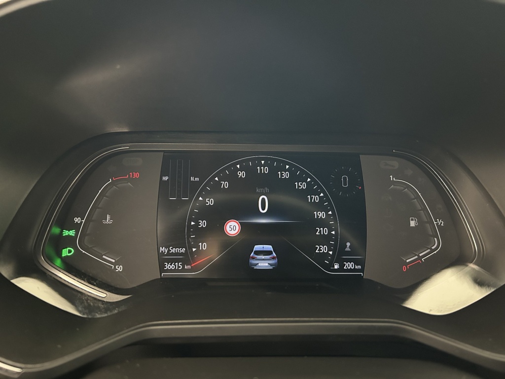 RENAULT Clio Intens Blue dCi 115 - ref: 6-2971x245035 - Photo 17