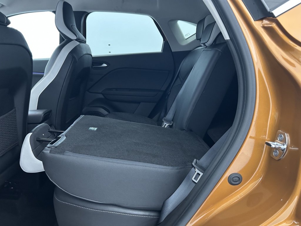 RENAULT Captur Intens TCe 90 21 - ref: 6-2971x245037 - Photo 11