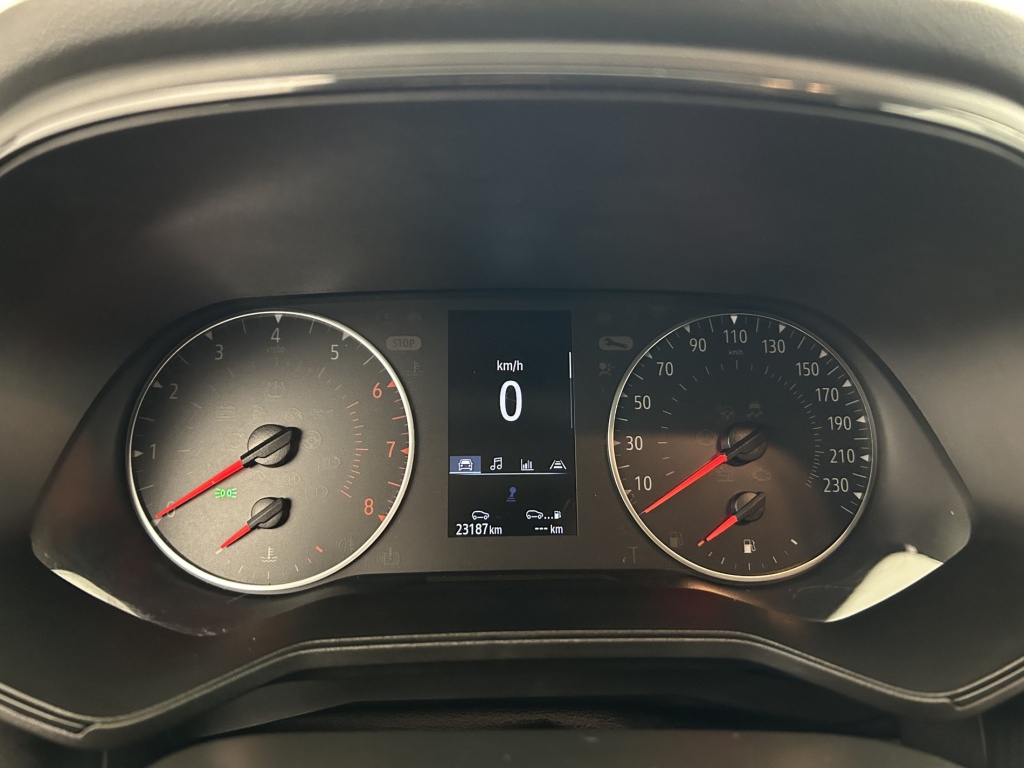 RENAULT Clio Equilibre TCe 90 - ref: 6-2971x245544 - Photo 17