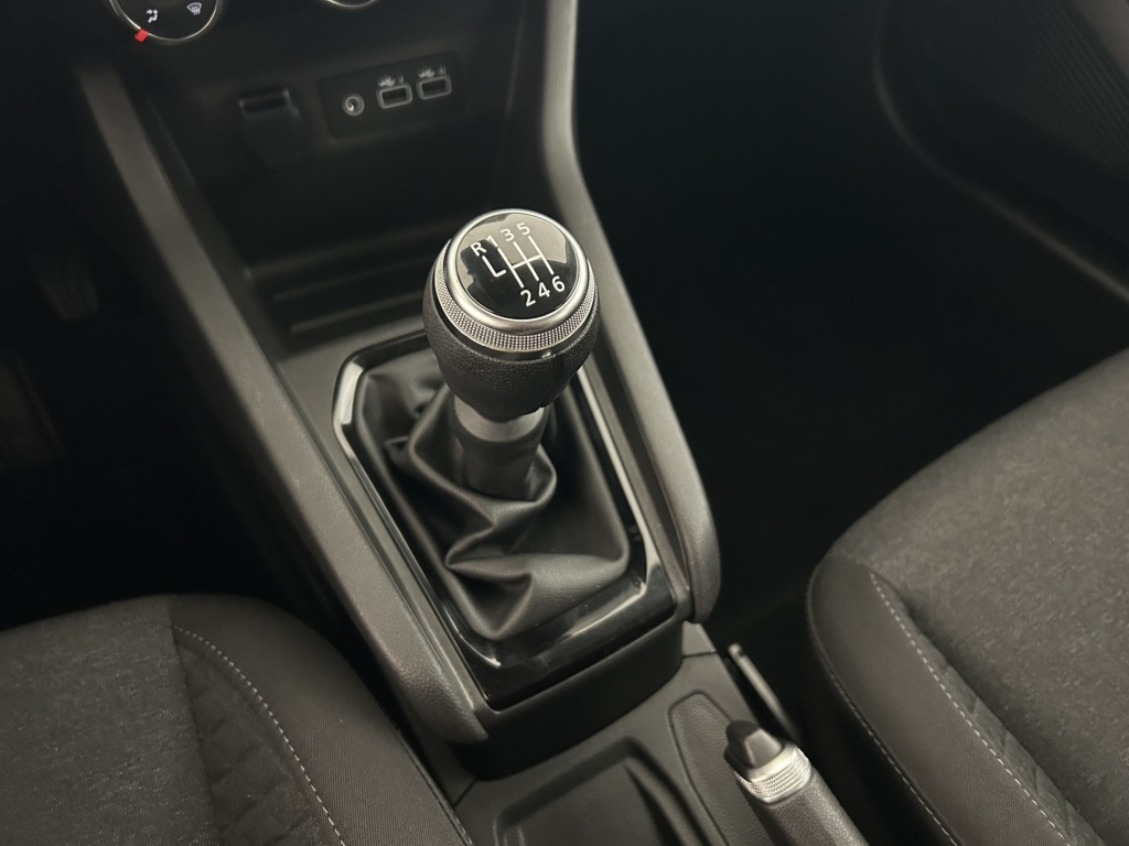 RENAULT Clio Equilibre TCe 90 - ref: 6-2971x245696 - Photo 19