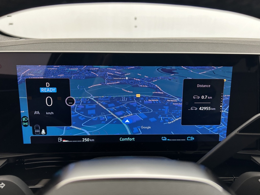 RENAULT Espace Iconic E-Tech hybrid 200 - ref: 6-2971x245722 - Photo 17