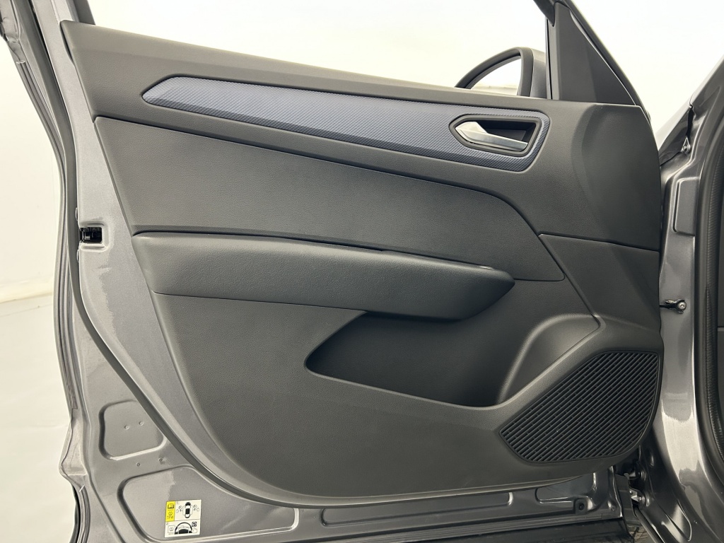 RENAULT Arkana Evolution mild hybrid 140 EDC FAP 22 - ref: 6-2971x246289 - Photo 12