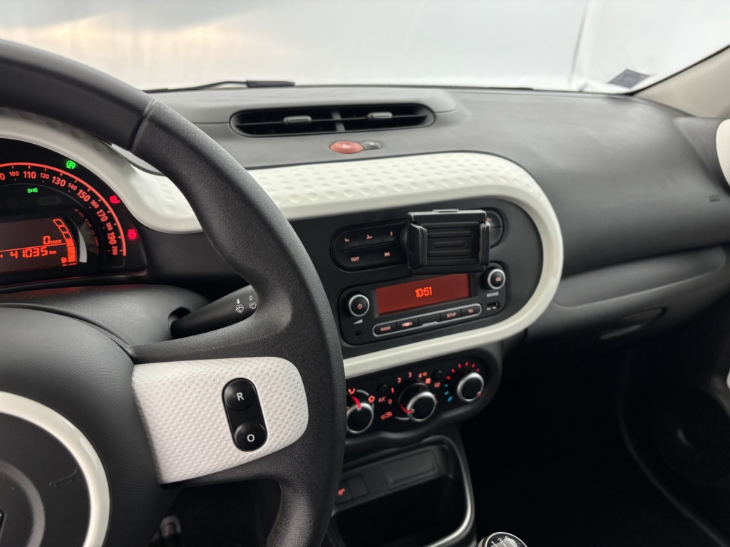 RENAULT Twingo Zen SCe 75 20 - ref: 6-2971x246522 - Photo 17