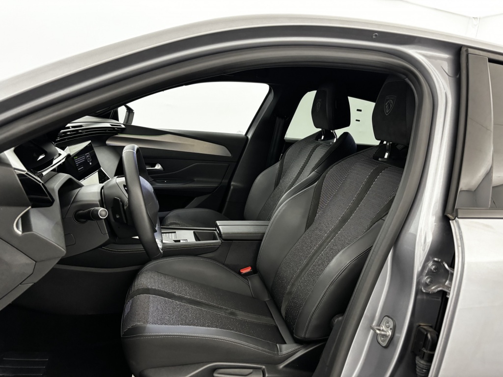 PEUGEOT 308 GT 1.2 PureTech - ref: 6-2971x249101 - Photo 13