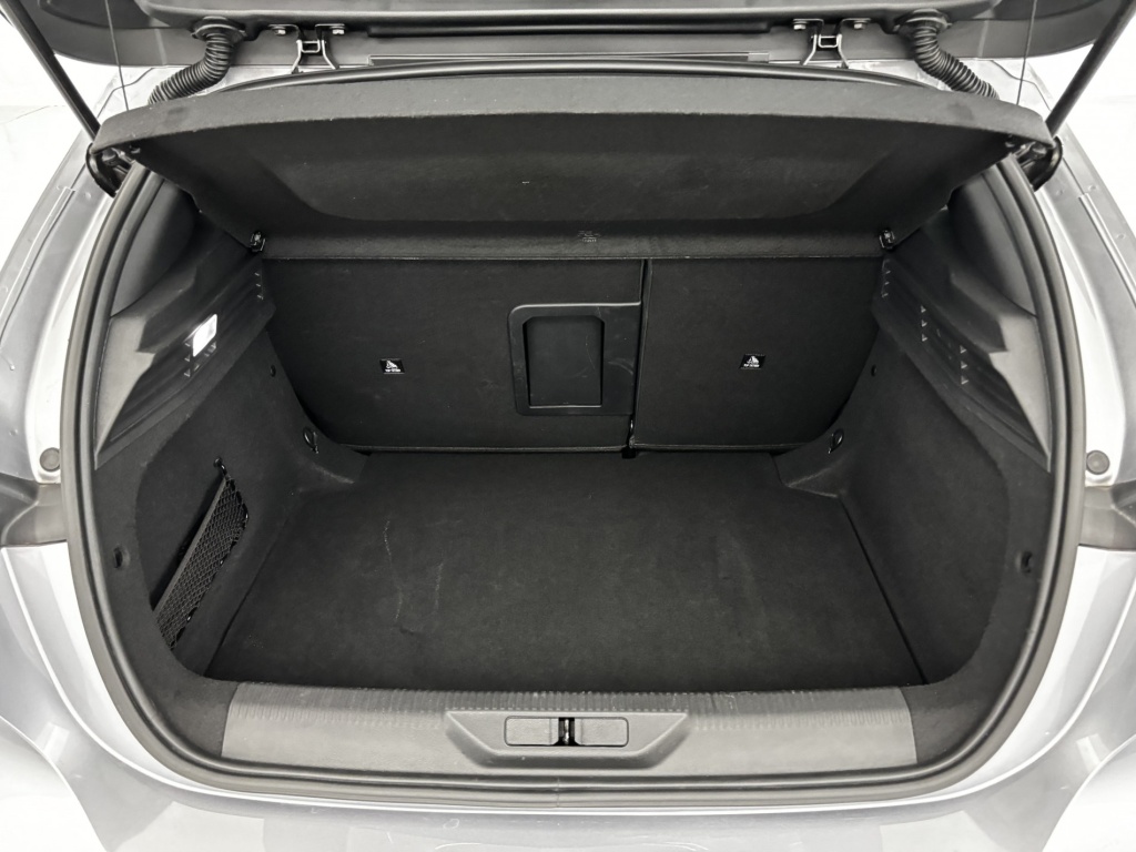 PEUGEOT 308 GT 1.2 PureTech - ref: 6-2971x249101 - Photo 9