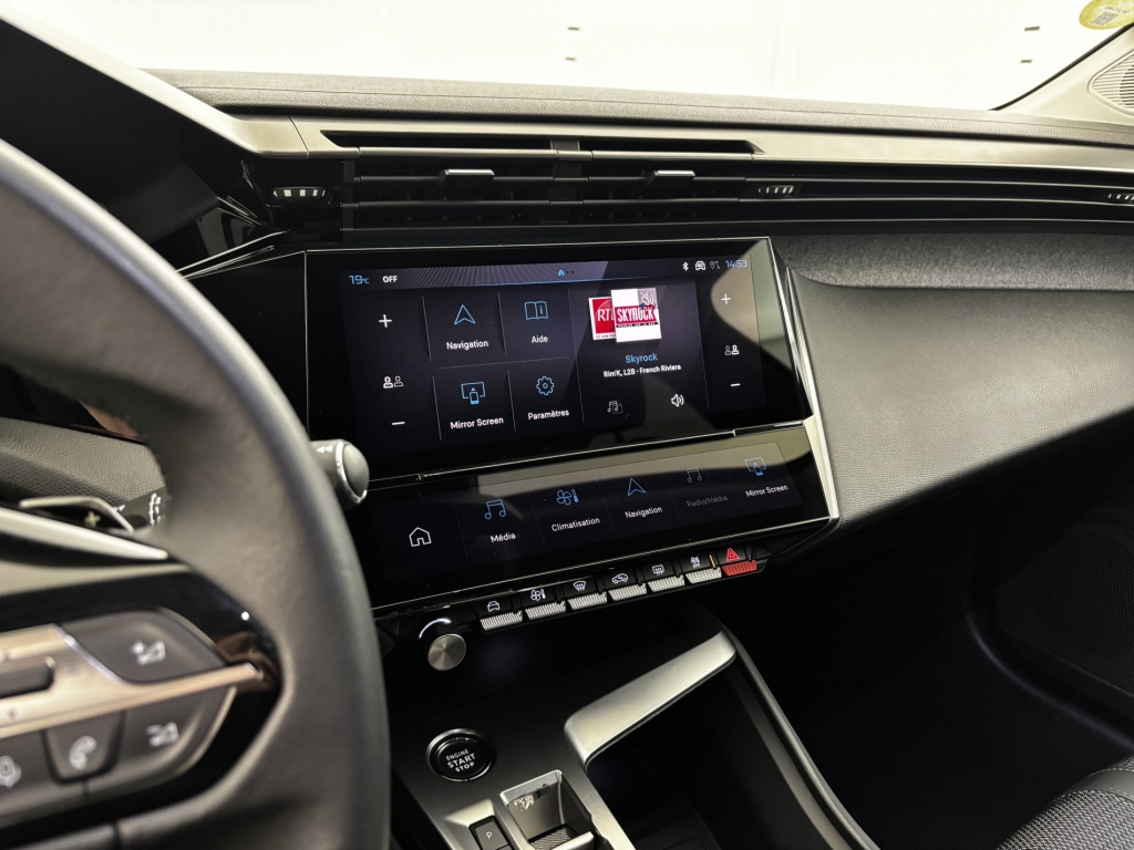 PEUGEOT 308 SW Allure Pack 1.5 BlueHDi130 - ref: 6-2971x249103 - Photo 18