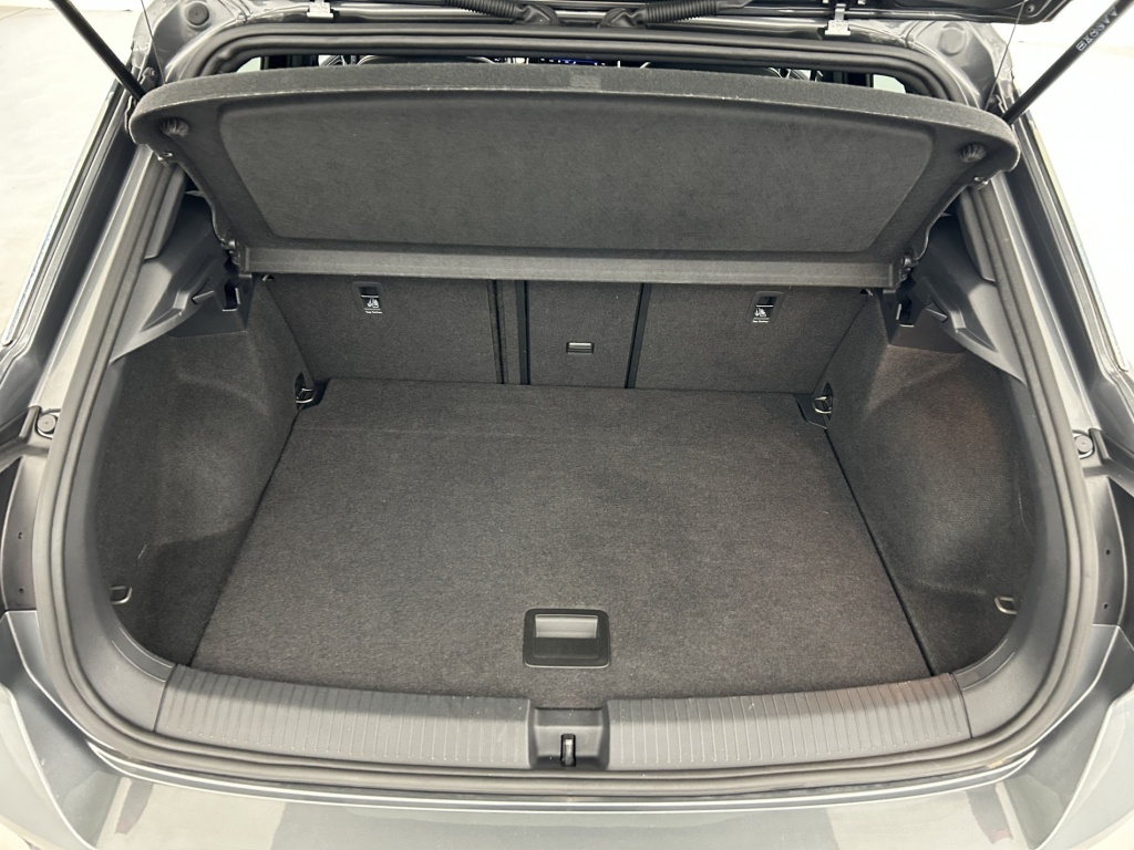 VOLKSWAGEN T-Roc R-Line 1.5 TSI EVO 150 Start/Stop DSG7 - ref: 6-2971x249348 - Photo 9